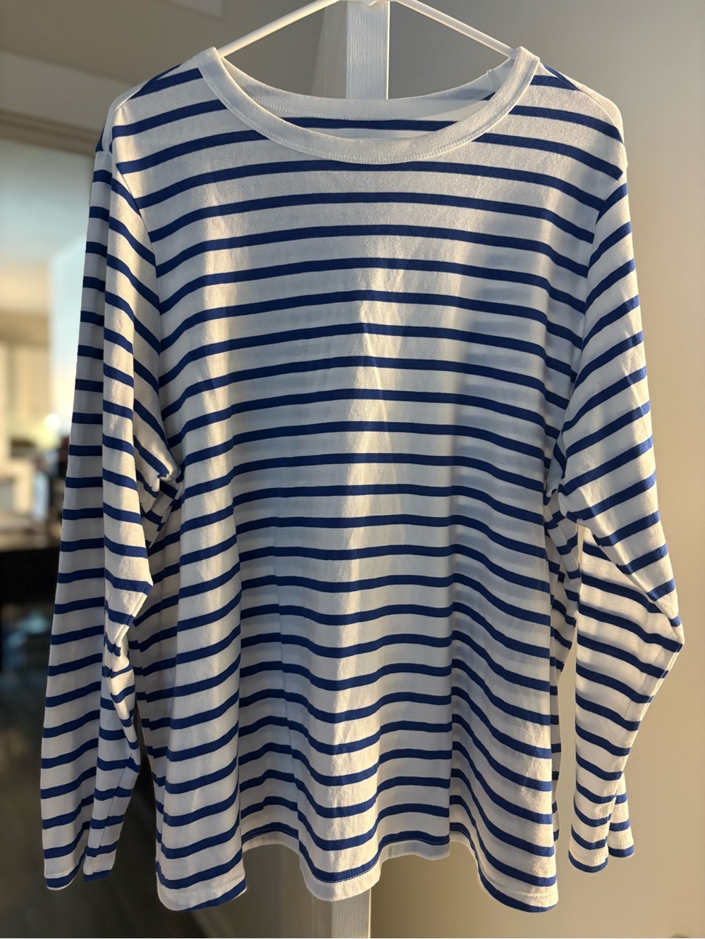 Old Navy White and Blue Striped Long-Sleeve Tee